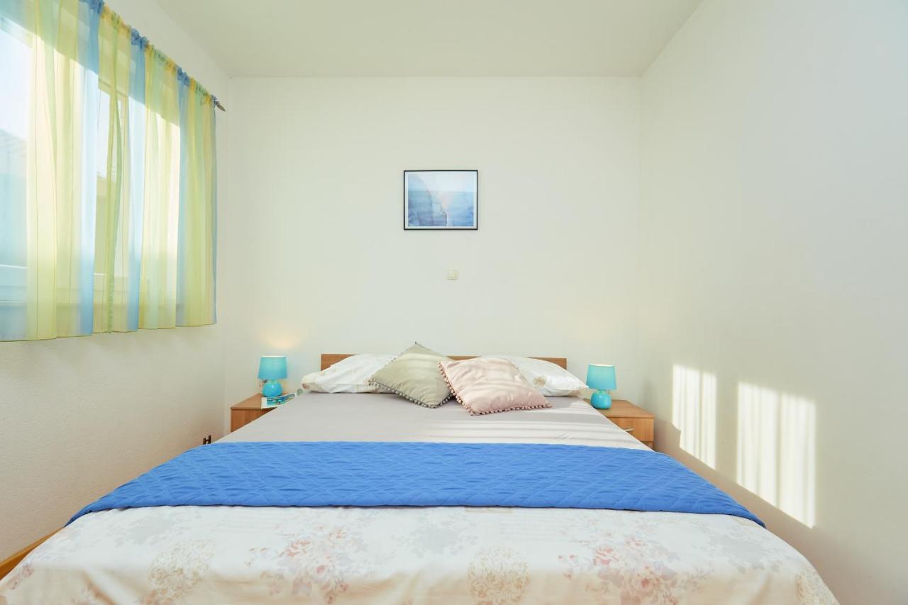 Apartments Zelic Tučepi Exteriér fotografie
