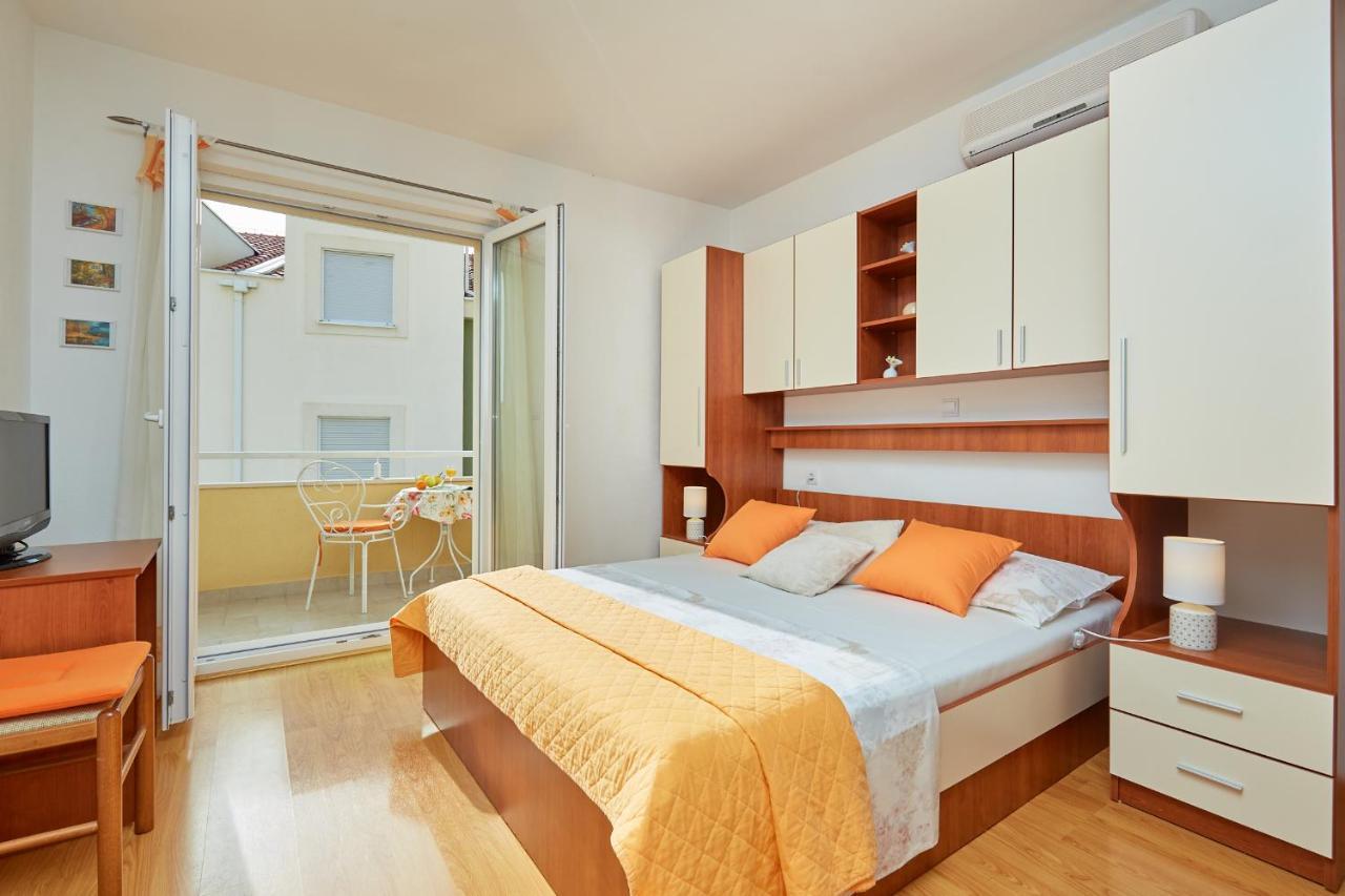 Apartments Zelic Tučepi Exteriér fotografie
