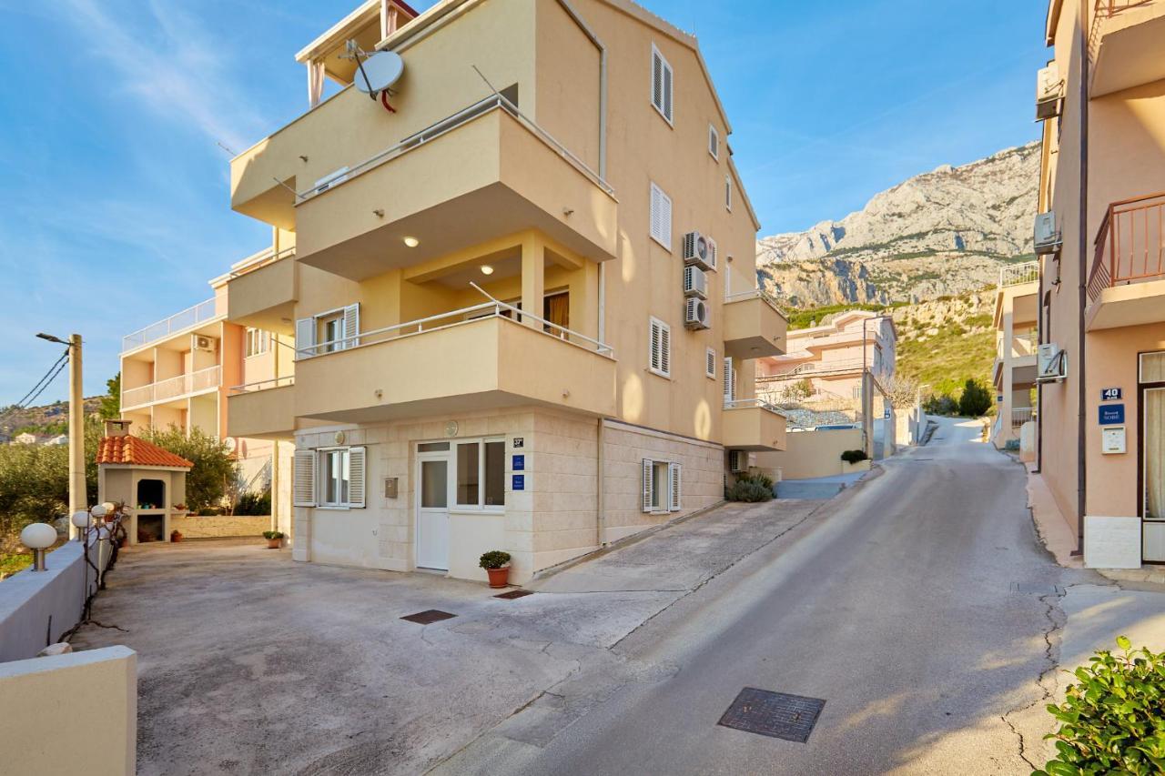 Apartments Zelic Tučepi Exteriér fotografie